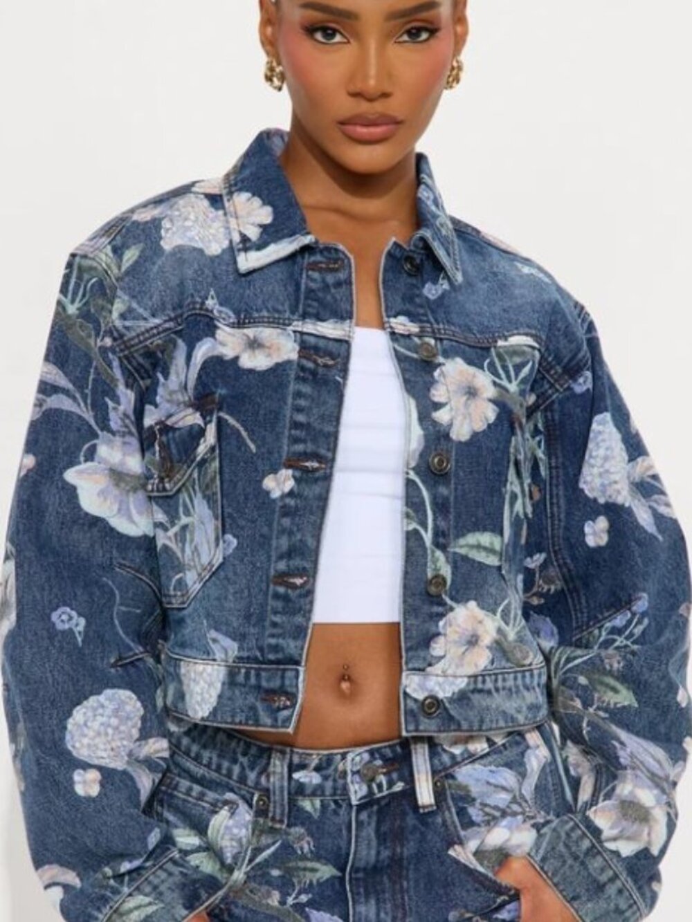 Fashion Nova Blue Floral  Denim Jacket SIZE L NO STRETCHY NEW WITH TAG